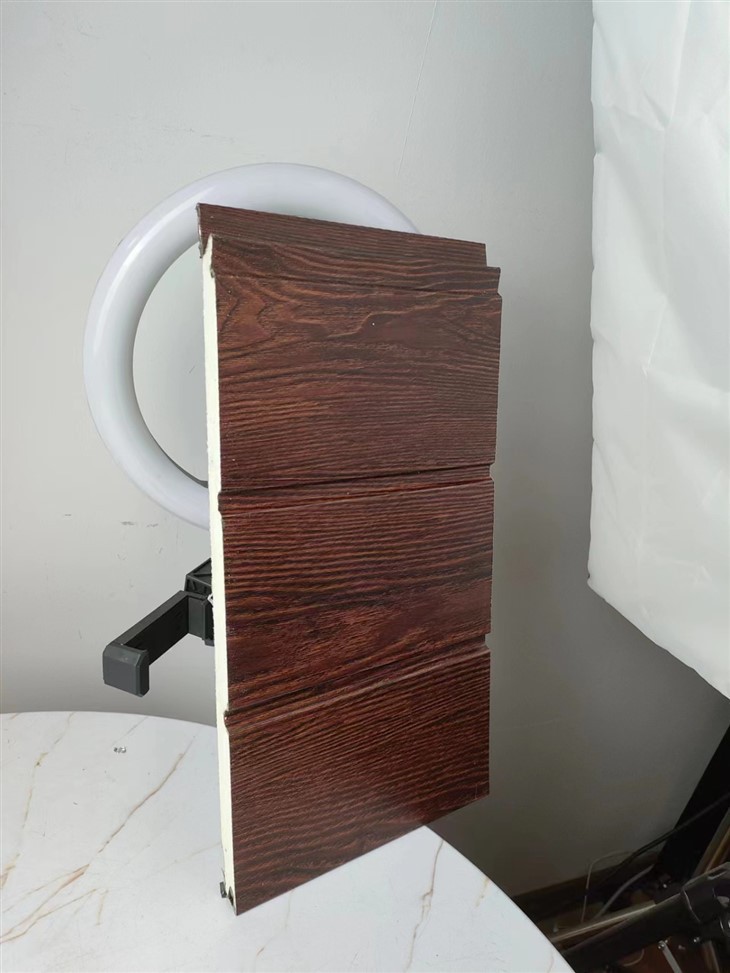 Sandwich Panel Polyurethane Foam Exterior